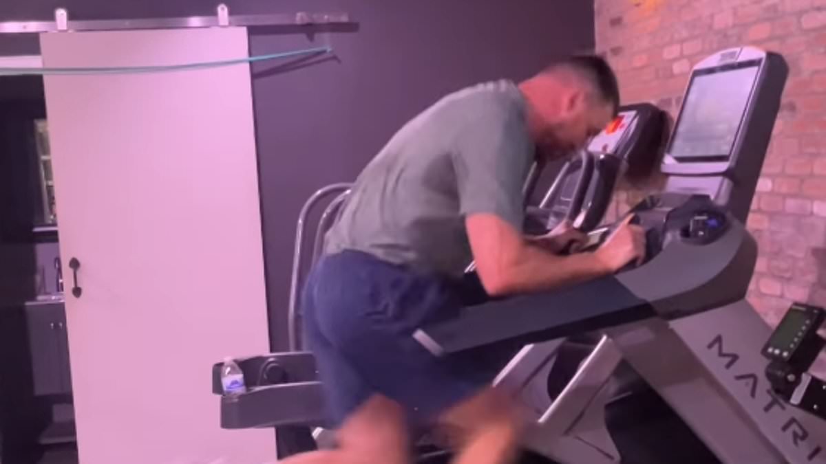 taylor-alert-–-travis-kelce-enjoys-a-grueling-workout-as-the-chiefs-star-is-put-through-his-paces-by-celebrity-trainer-laurence-ng-in-la…-where-he-was-seen-dining-out-with-brother-jason-this-week