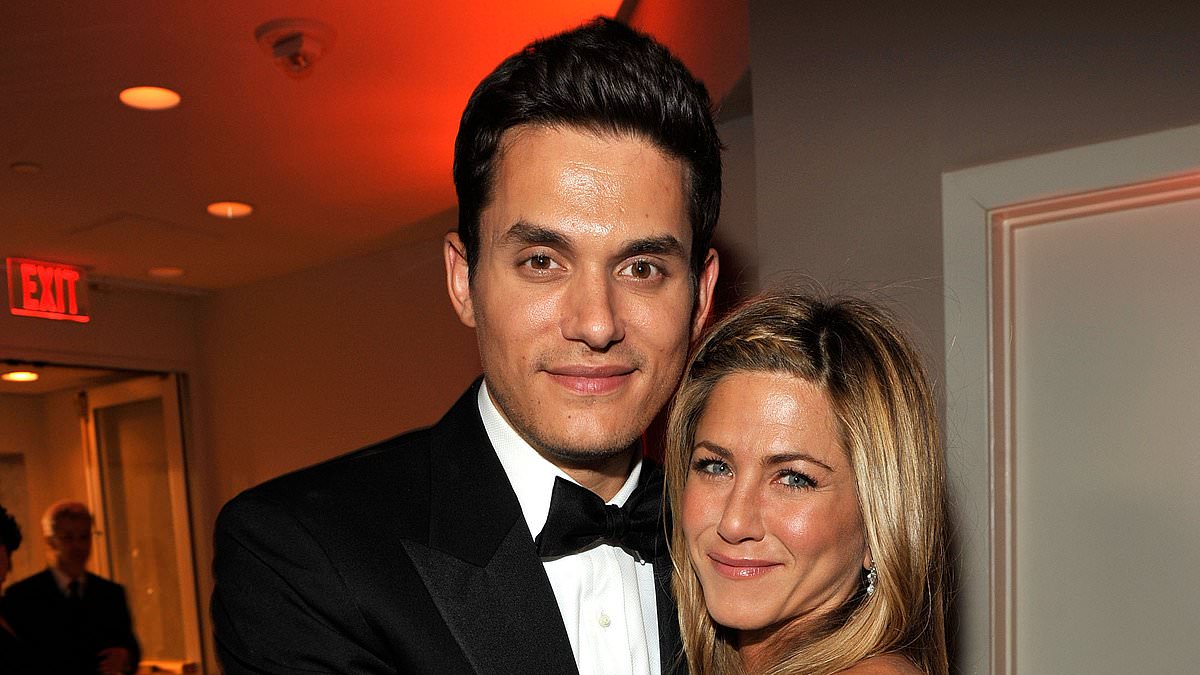 taylor-alert-–-john-mayer-debuts-mature-makeover-at-star-studded-vogue-event