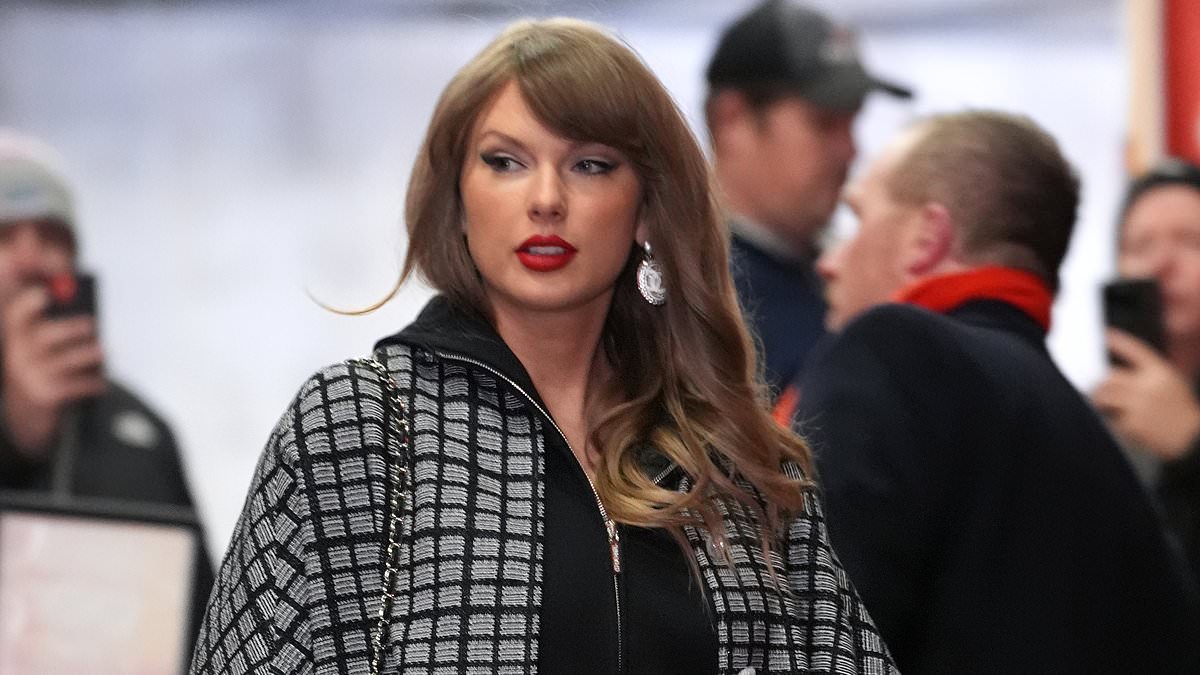 taylor-alert-–-taylor-swift’s-restraining-order-against-alleged-stalker-extended-as-hundreds-of-emails-sent-to-singer-are-revealed