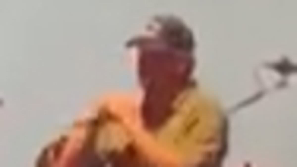 taylor-alert-–-fans-all-say-the-same-thing-as-travis-and-jason-kelce-perform-wild-karaoke-duet-ahead-of-star-studded-golf-tournament